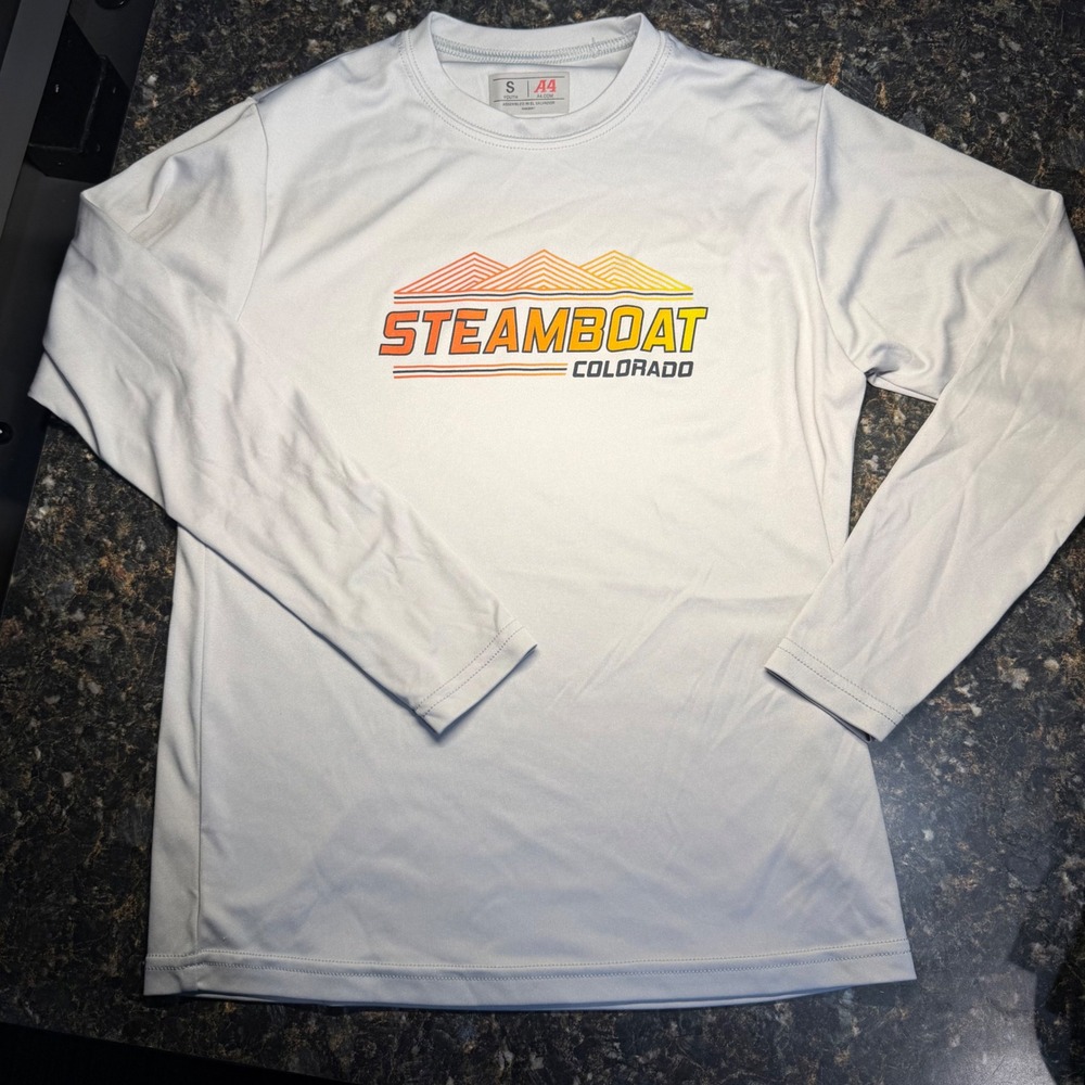 A4 Youth Small Steamboat Colorado Mountain Graphic Long Sleeve Performance Shirt